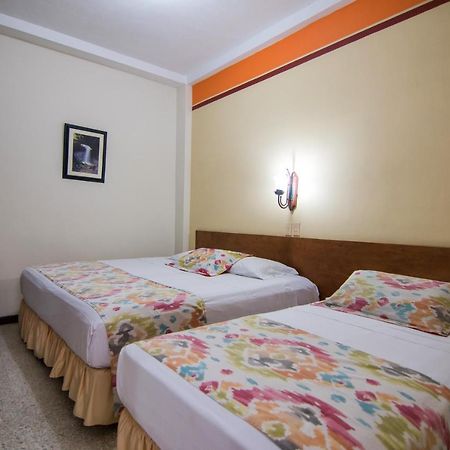 Hotel Valdivia Plaza Jardin Ngoại thất bức ảnh