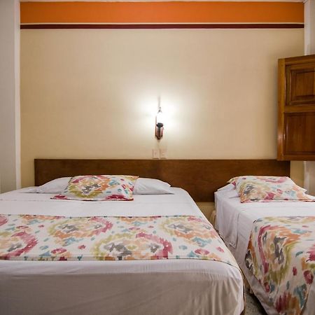Hotel Valdivia Plaza Jardin Ngoại thất bức ảnh