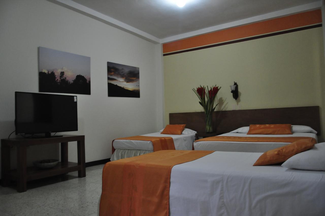 Hotel Valdivia Plaza Jardin Ngoại thất bức ảnh