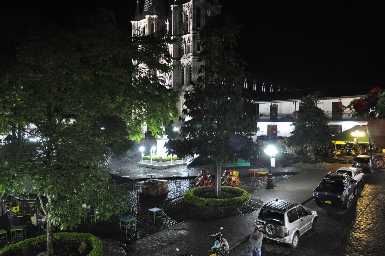 Hotel Valdivia Plaza Jardin Ngoại thất bức ảnh