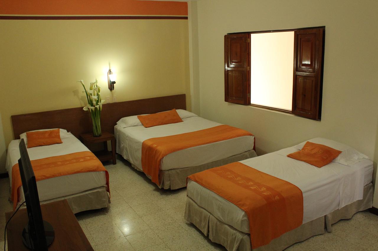 Hotel Valdivia Plaza Jardin Ngoại thất bức ảnh