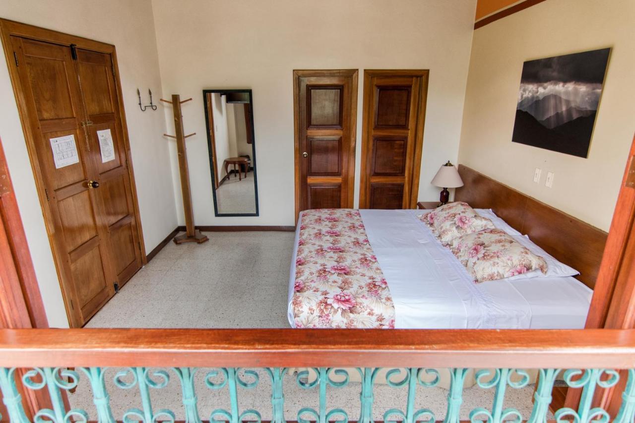 Hotel Valdivia Plaza Jardin Ngoại thất bức ảnh