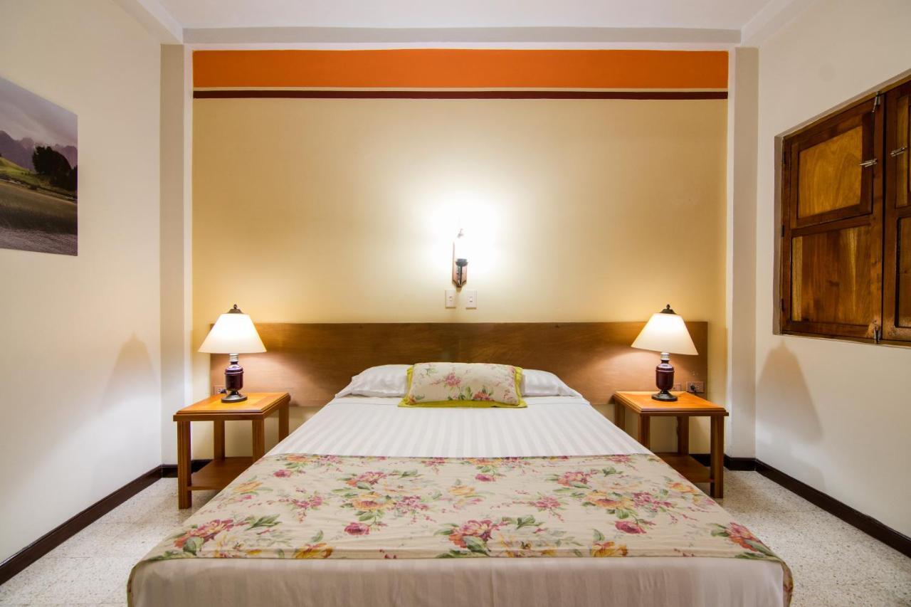 Hotel Valdivia Plaza Jardin Ngoại thất bức ảnh
