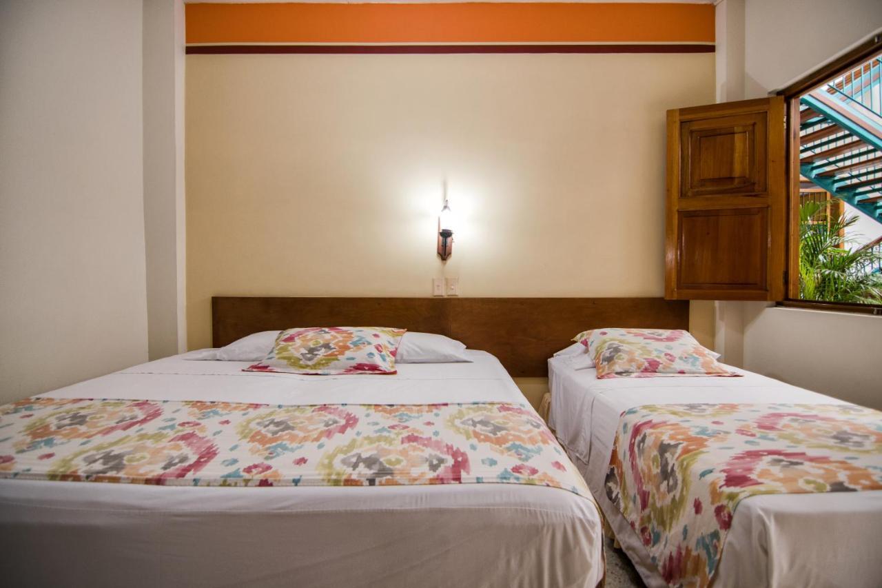 Hotel Valdivia Plaza Jardin Ngoại thất bức ảnh